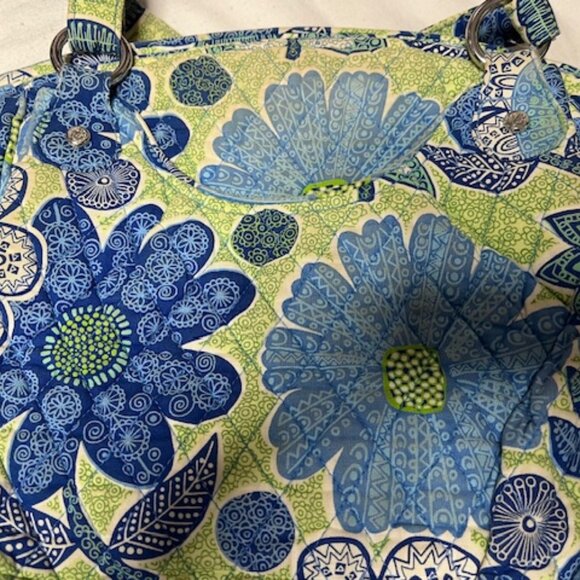Vera Bradley Quilted Blue Green White Multi Compartments Quilted Shoulder Bag - Picture 15 of 16